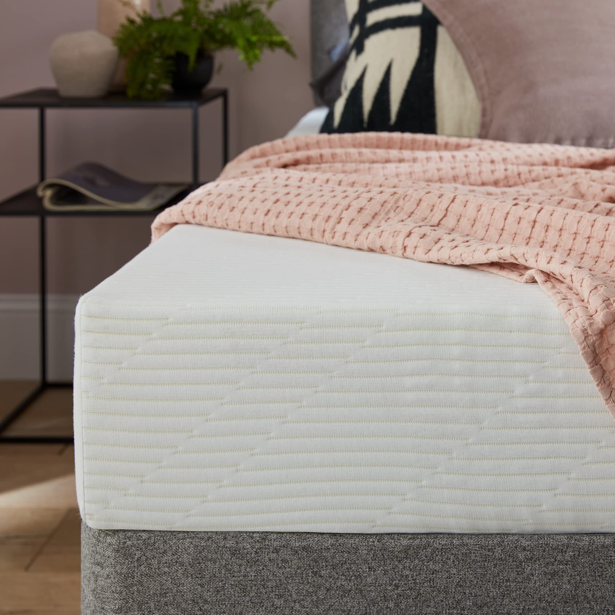 3 Zone Memory Foam Rolled Mattress | Made in the UK |Medium |King, White